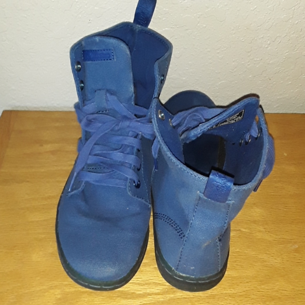 Dr Martin Women Booties